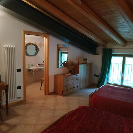 La Cort Di Nonna Rosa Bed and Breakfast Mori Eksteriør billede
