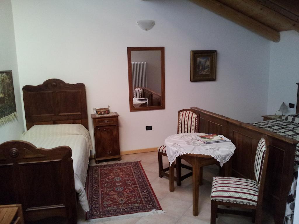 La Cort Di Nonna Rosa Bed and Breakfast Mori Eksteriør billede