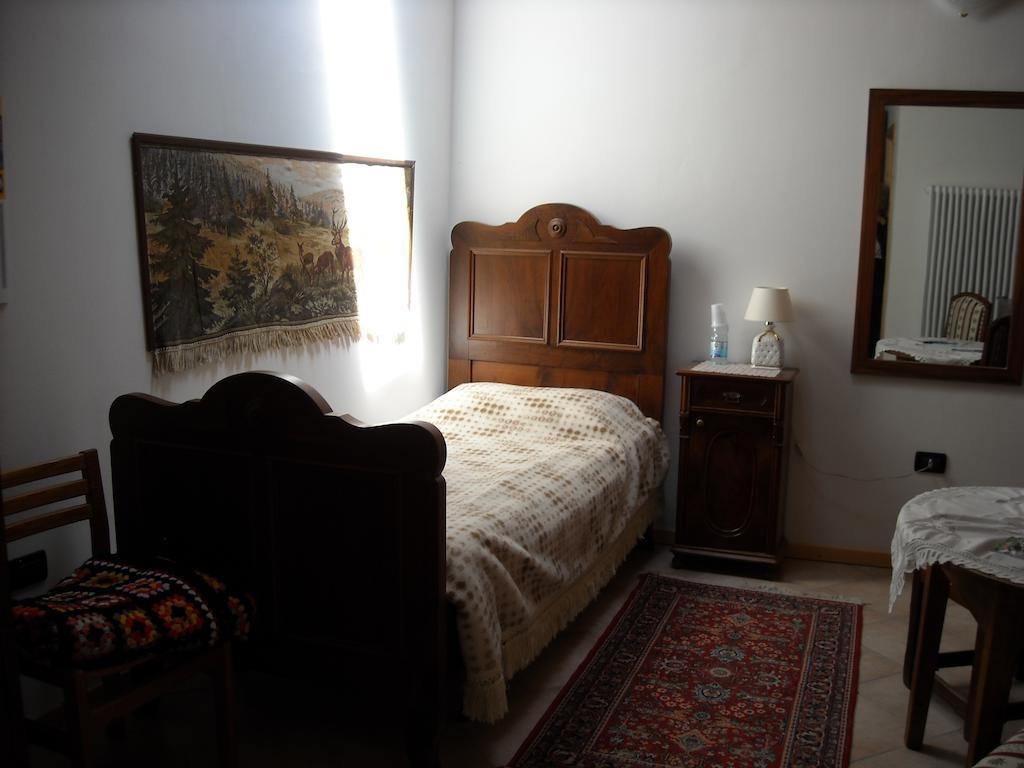 La Cort Di Nonna Rosa Bed and Breakfast Mori Eksteriør billede