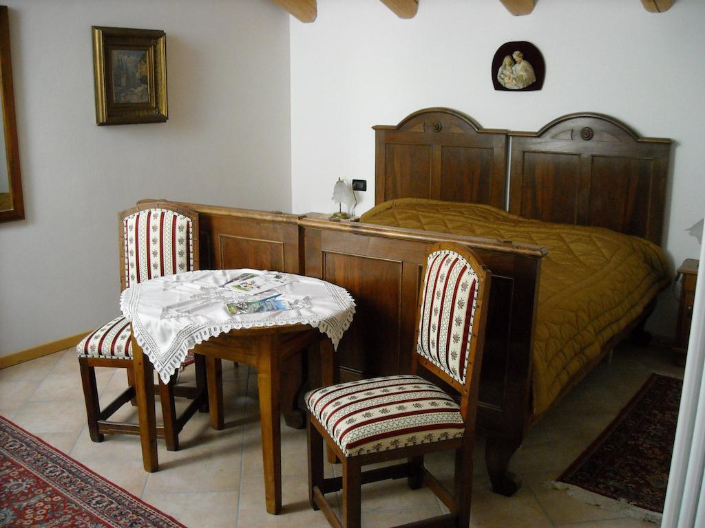 La Cort Di Nonna Rosa Bed and Breakfast Mori Eksteriør billede