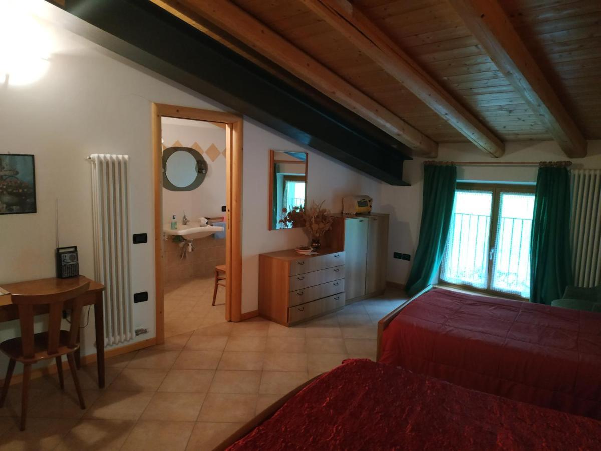 La Cort Di Nonna Rosa Bed and Breakfast Mori Eksteriør billede